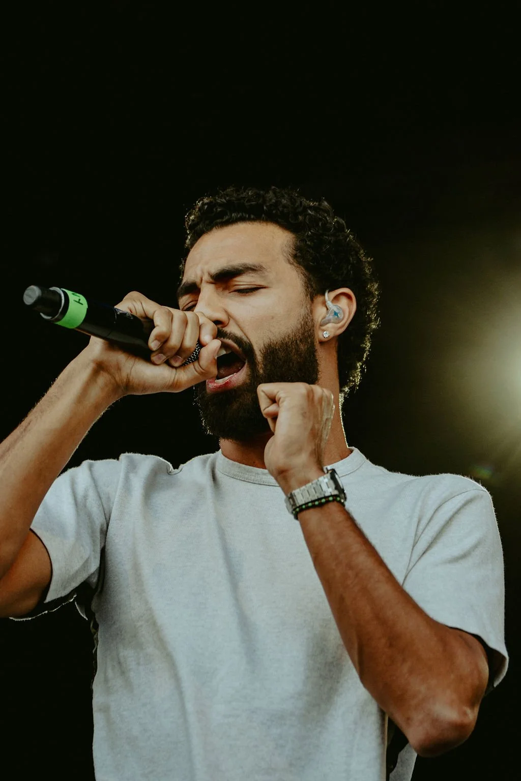 LoyleCarnerwNavyBlue@TheoperaHouseForecourt-7.jpg