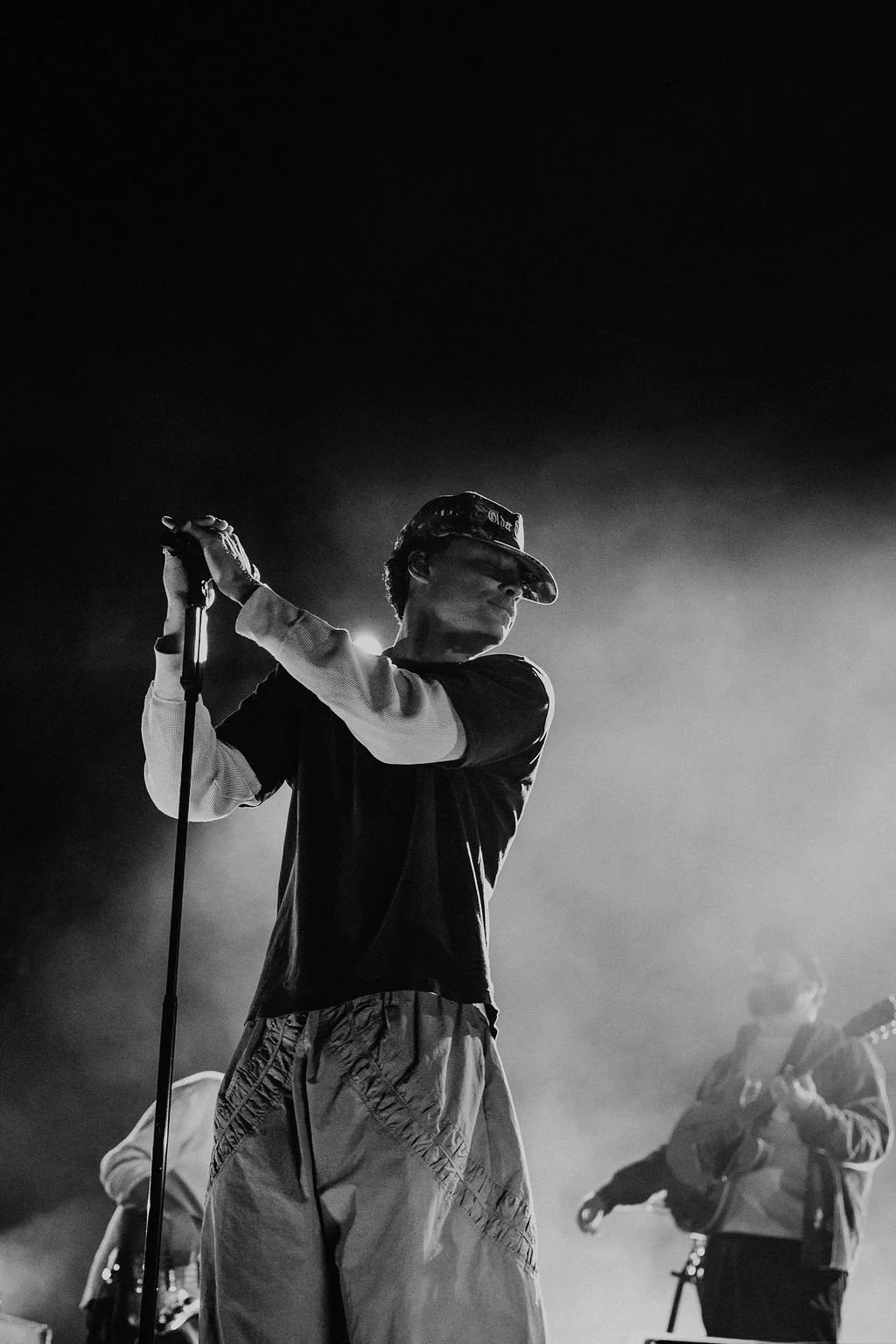 LoyleCarnerwNavyBlue@TheoperaHouseForecourt.extra-2.jpg