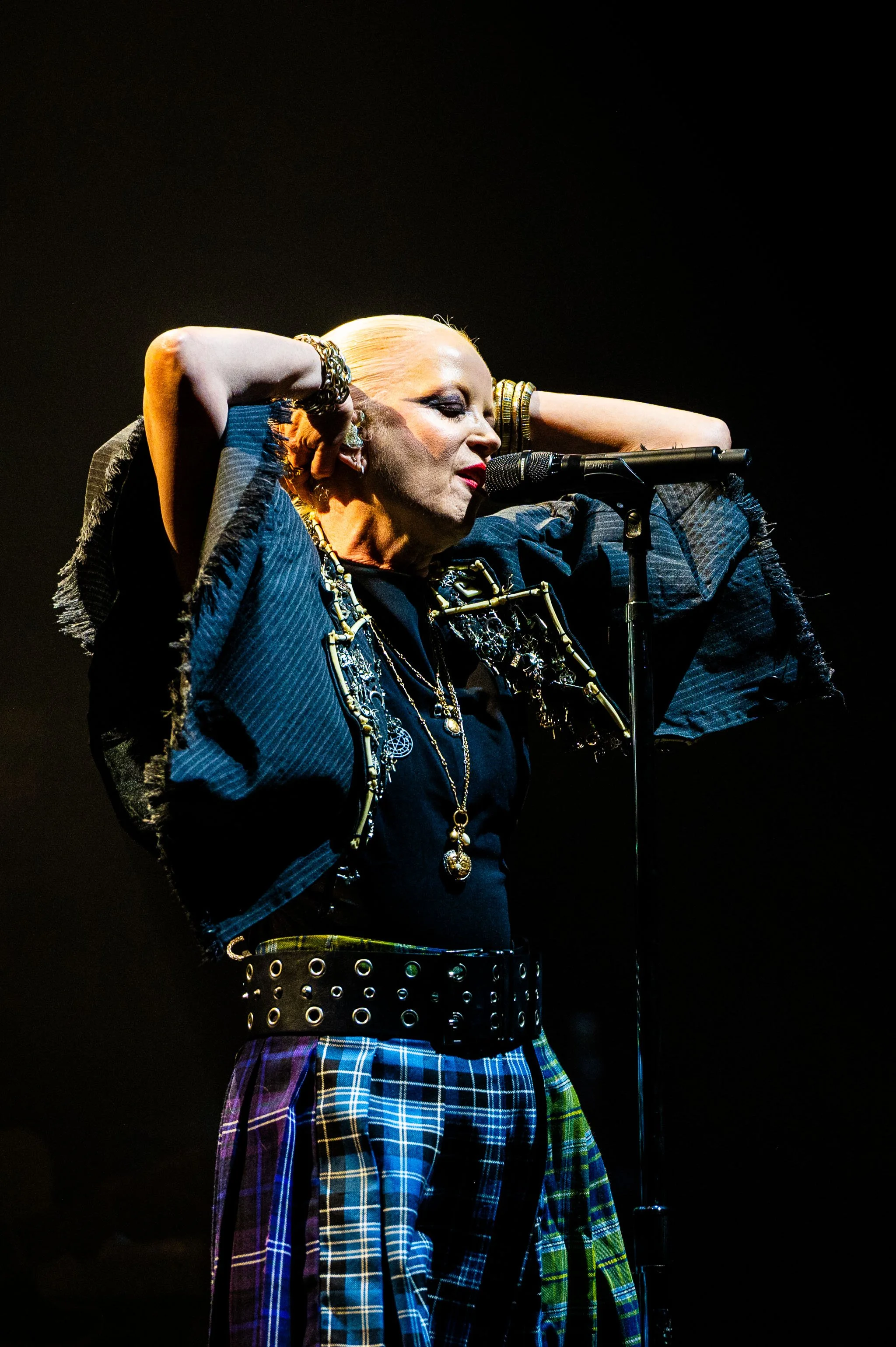 ©RebeccaHoulden_02-Garbage_11.jpg