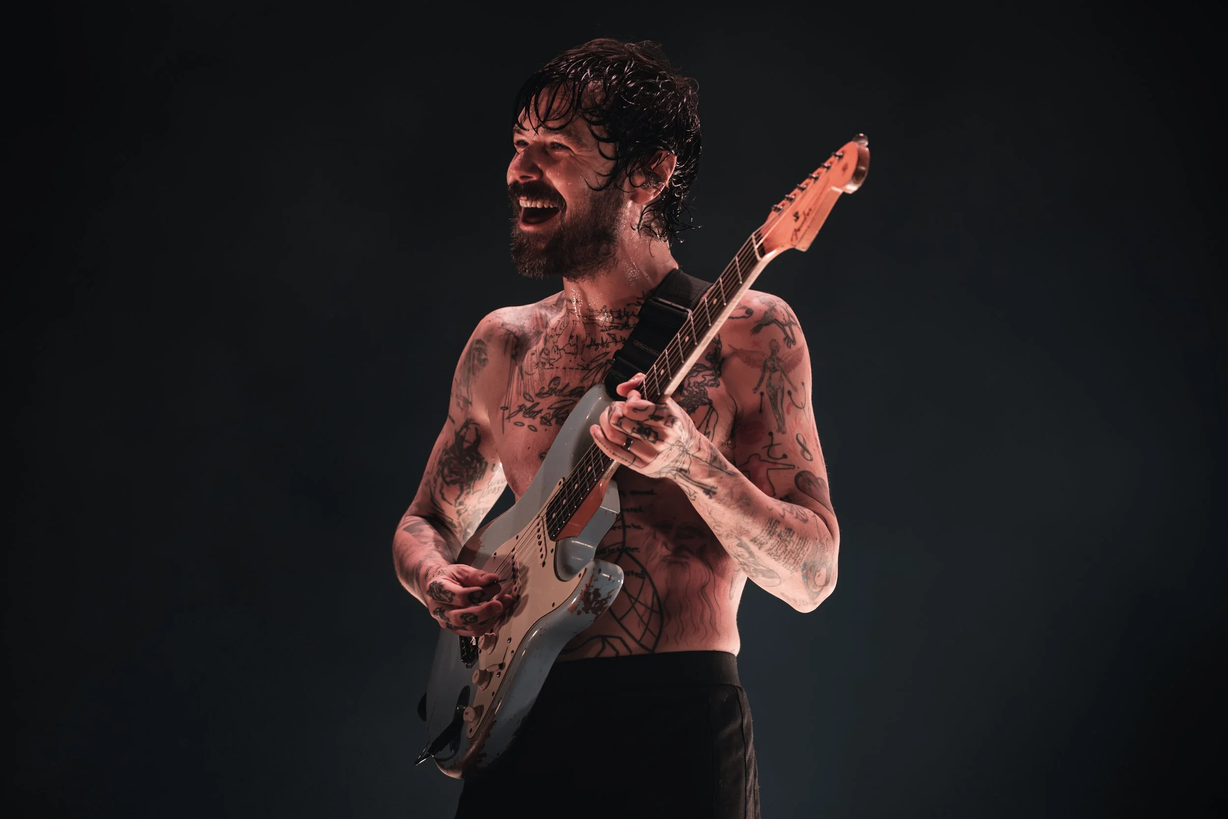 BiffyClyro8_DitchThis.jpg