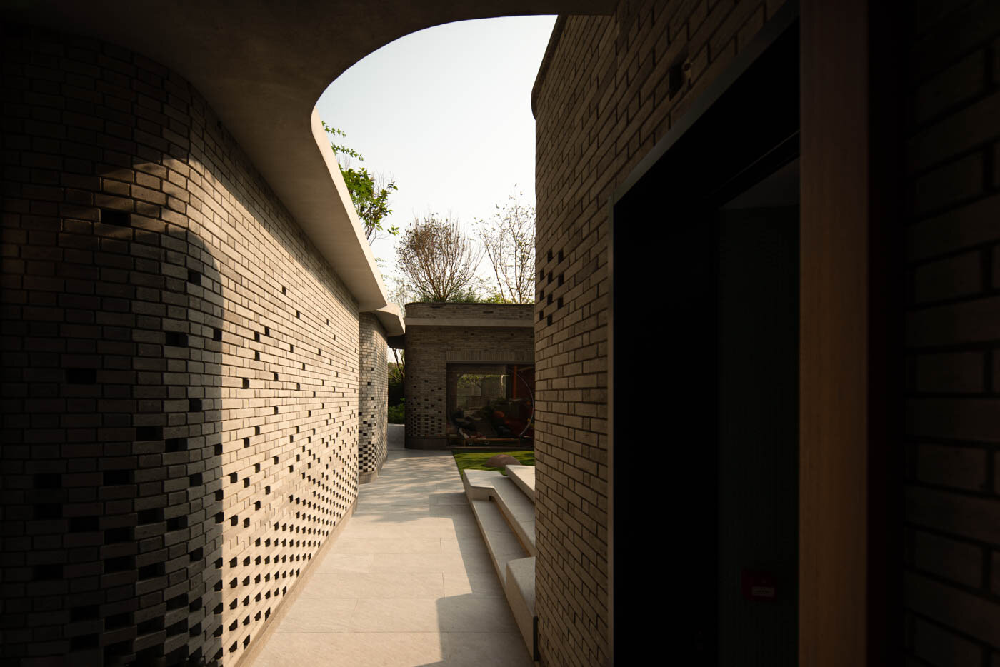  Atrium House, Yuen Long, Hong Kong Designed by via.  Developed by New World Development  Photography commissioned by via.  