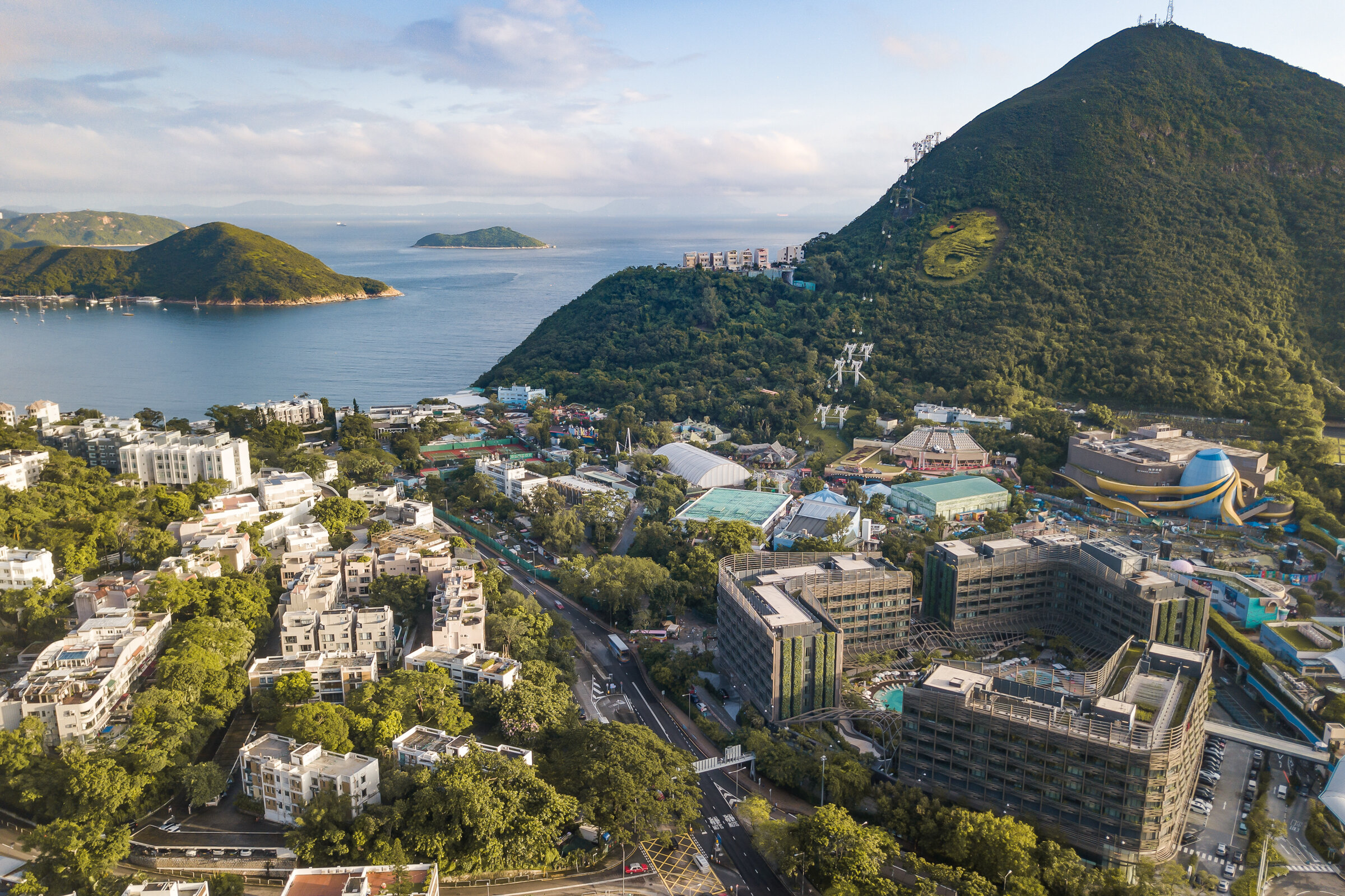  Marriott Ocean Park Hong Kong Developed by Marriott Hotels Designed by Aedas Hong Kong 