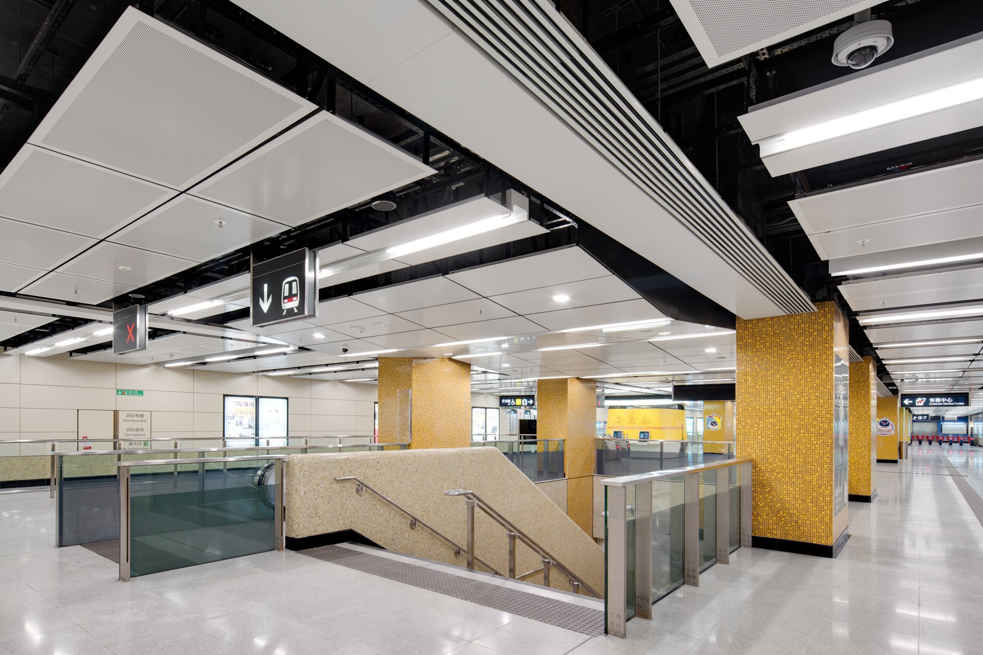  Tuen Ma Line 2021 Sung Wong Toi MTR Station  Designed by / Photographed for Farrells 