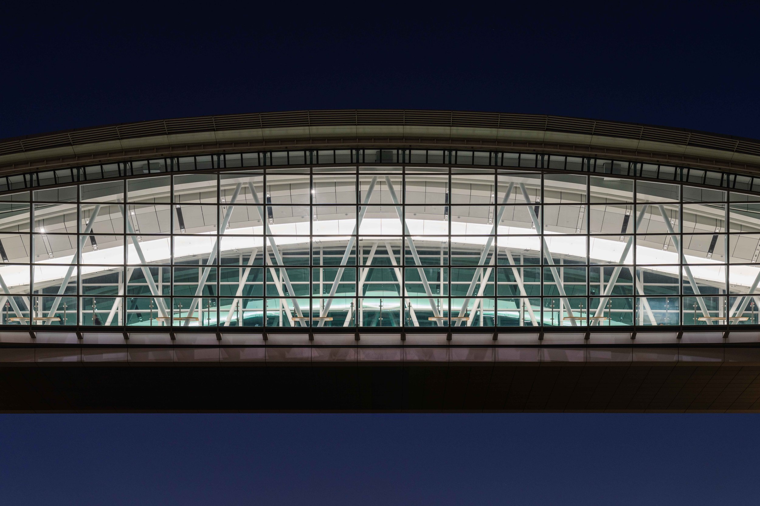  Skybridge  Hong Kong International Airport HKIA  Design by / Photographed for Wilkinson Eyre  Hong Kong 