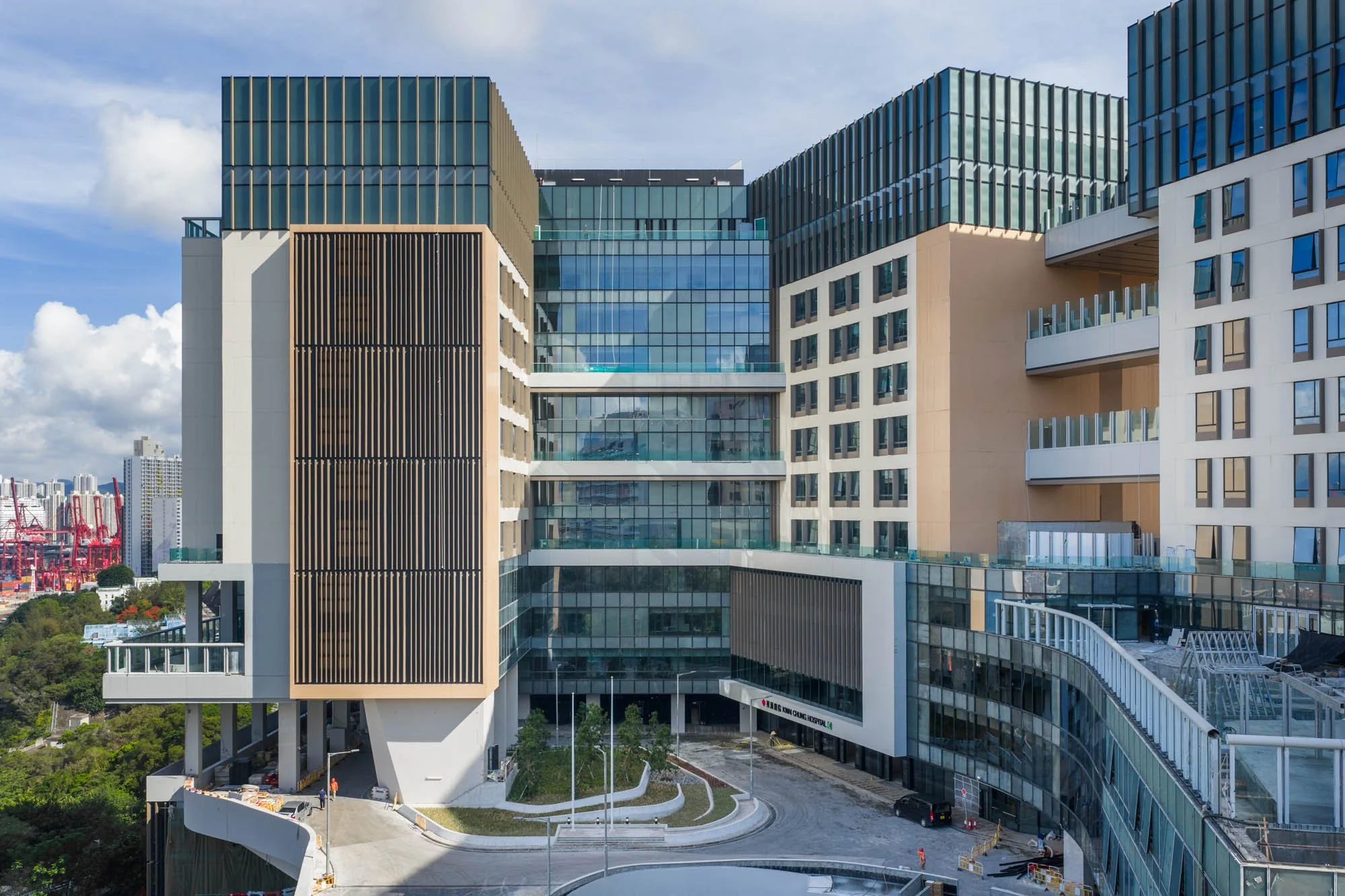 Kwai Chung Hospital Phase 2 Under Construction Designed by Farrells Built by Shui On Photographed for Farrells / Shui On