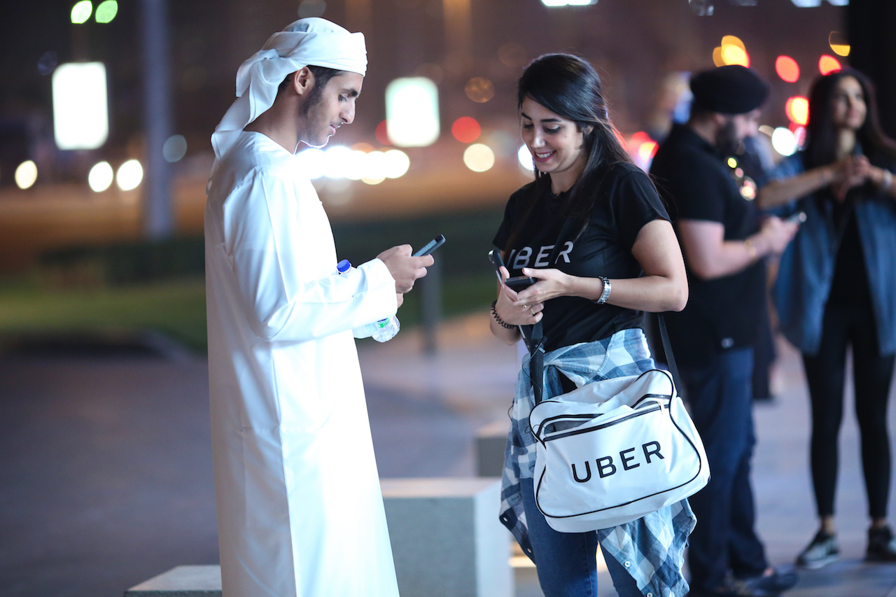 uber_swarm_dubai_01_linkviva.jpg