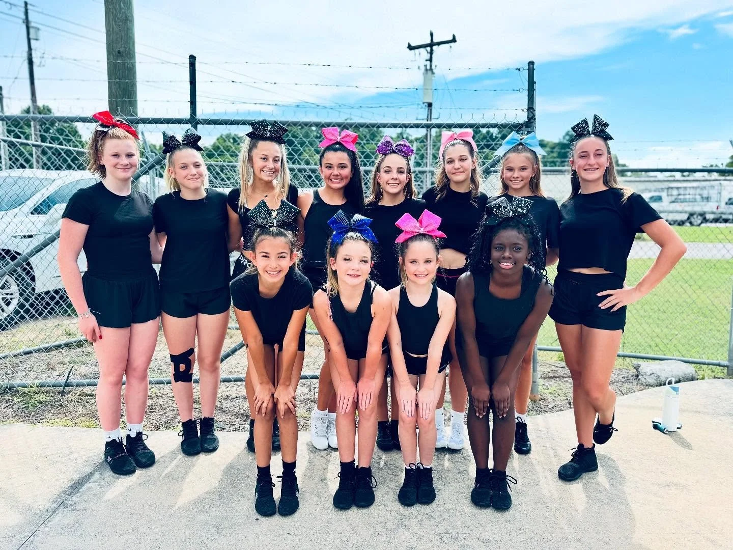 We 🫶🏼 these cheerleaders!