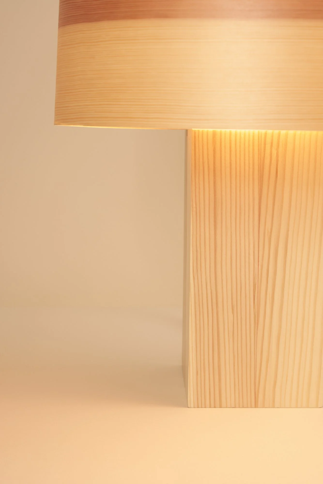 Studio shoot with Vaarni Hoop light. Solid pine base with a veneer pine lamp shade.
