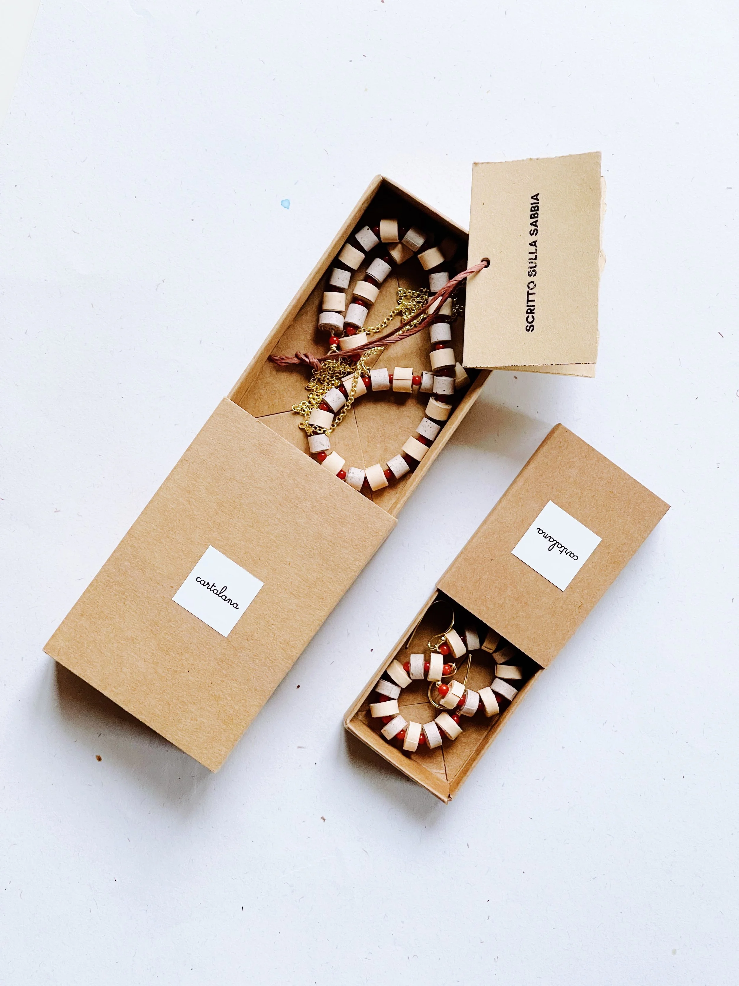 cartalana-souvenir-scritto-sulla-sabbia-packaging.JPG