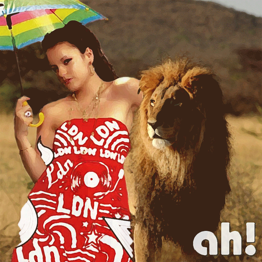 NEW MASHUPS - Lily Allen vs The Lion Sleeps Tonight