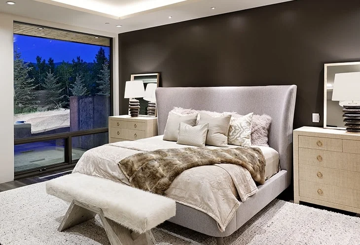 651Pfister_Small207.jpg