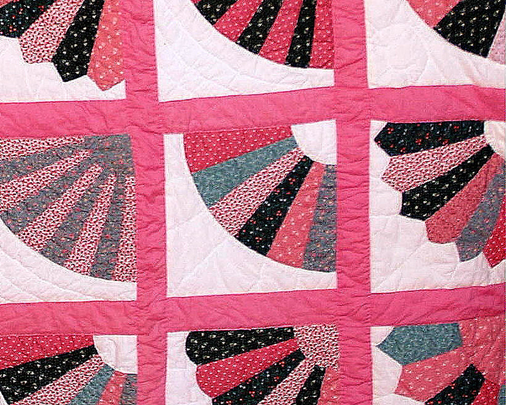 Sappony Quilt Fan Pattern Mary Sue Martin.jpg