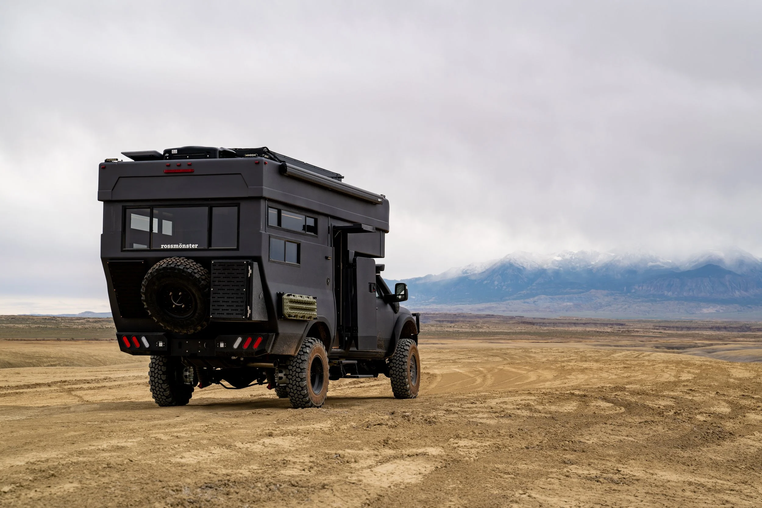 RJP overlandingweb-12.jpg