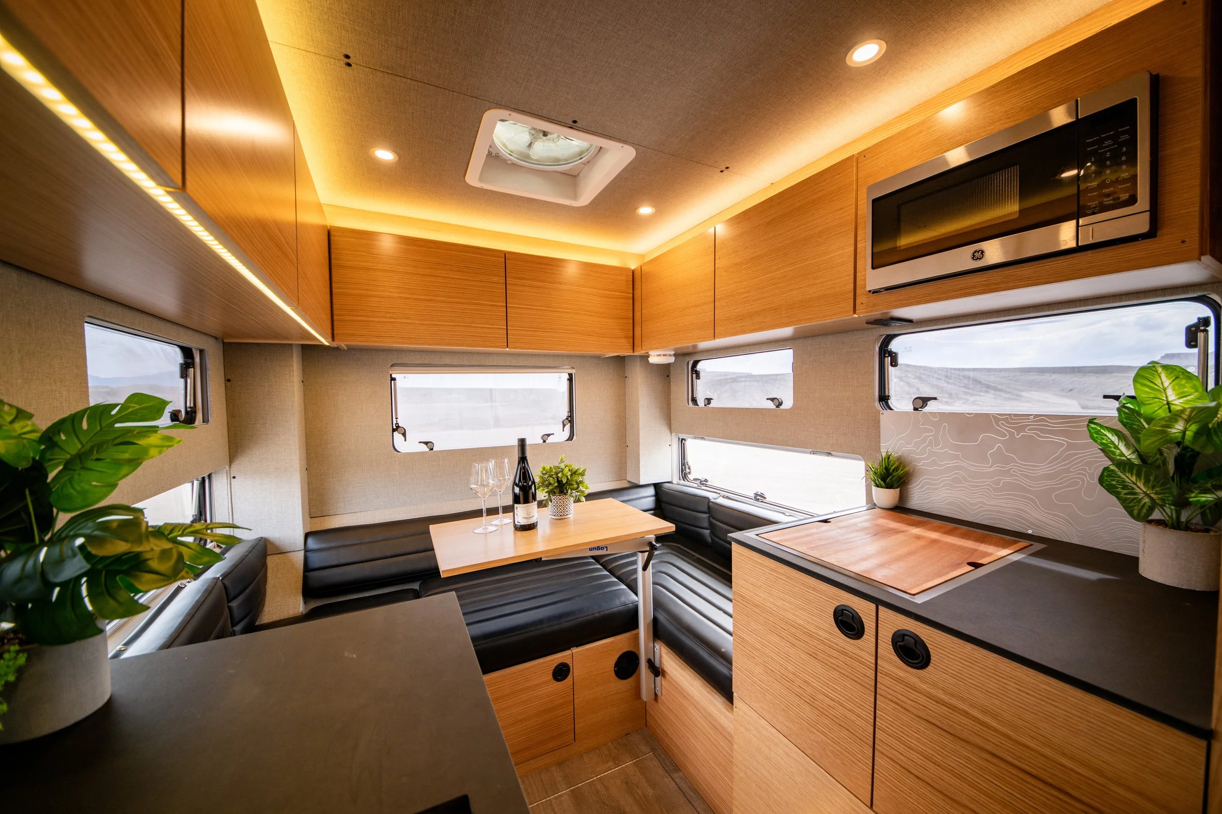 RJP overlandingweb-5.jpg