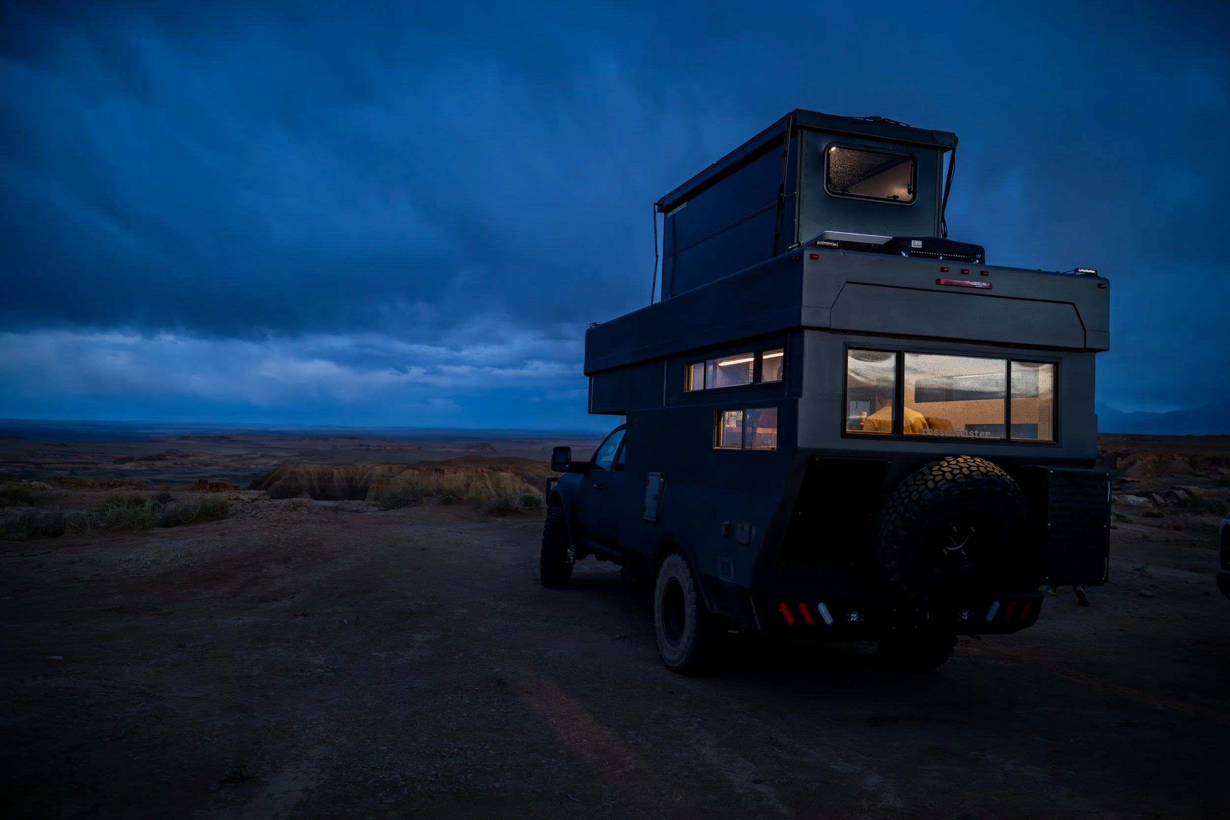 RJP overlandingweb-7.jpg