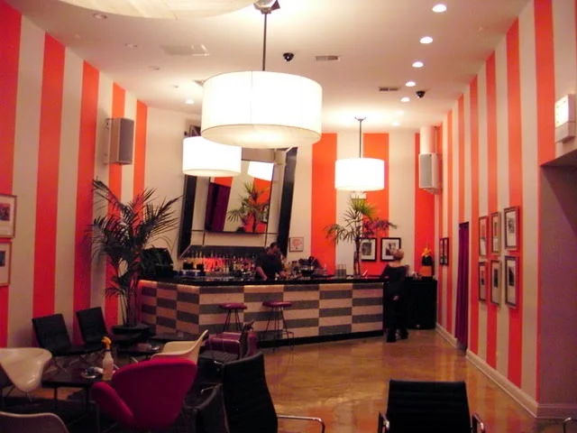 Victor Hotel