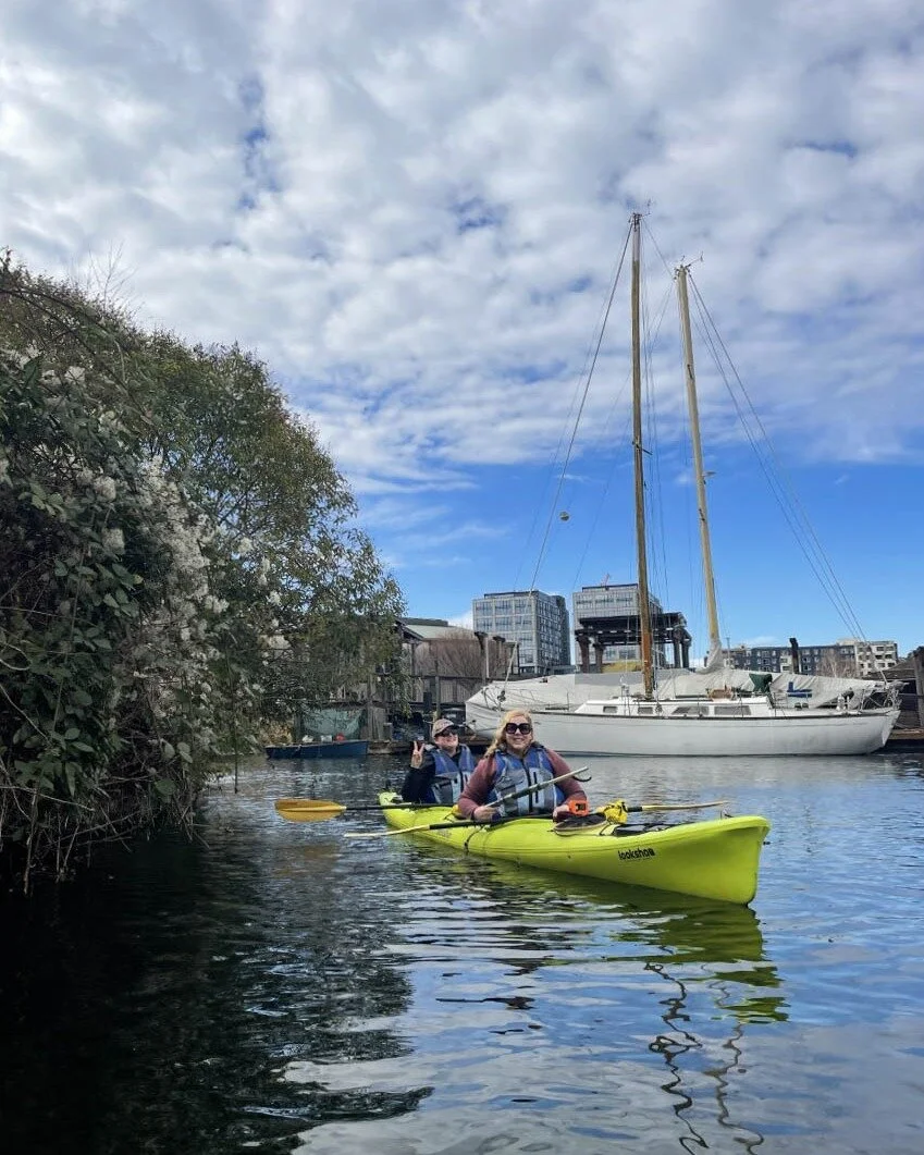 A little Spring in Seattle photo dump

#seattle #boba #cherryblossoms #photodump #springinseattle #spaceneedle #kayaking #kayakcleanup #lakeunion #pnw