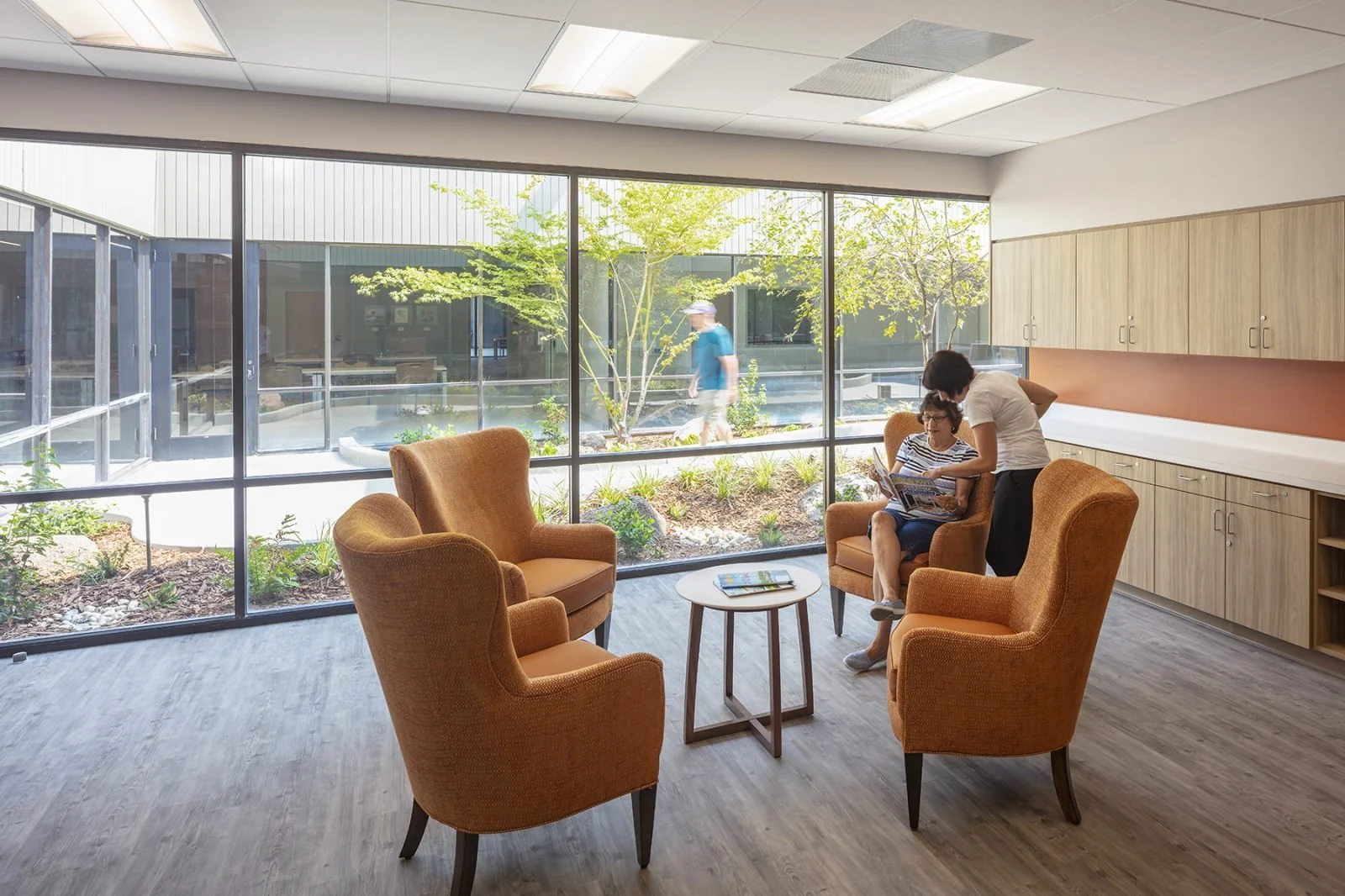 B6007_Sutter_Health_SeniorCare_PACE_11-1600x1066.jpeg