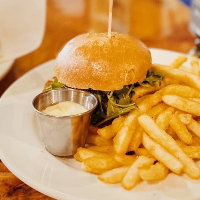 Lamb+burger+and+aussie+flat.jpg