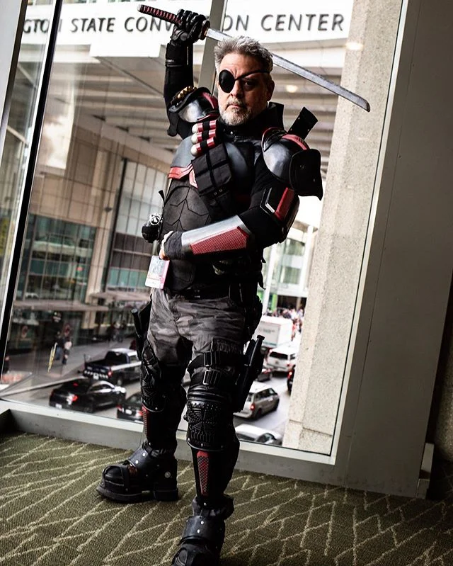&ldquo;You can kill me or not. Either way, I win.&rdquo; - Deathstroke (@stark_pnw at @emeraldcitycomiccon)
.
.
.
.
.
#deathstrokecosplay #deathstroke #eccc #eccc2019 #pnwcosplayer #photooftheday #pnwcosplay #seattlecosplay #cosplayer