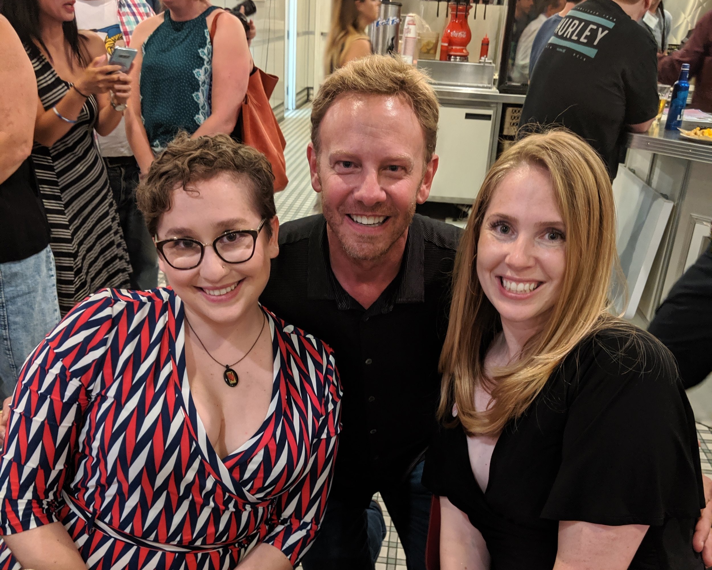 Immediately after we both offered Ian Ziering our strongest handshakes, to soon discover he was wearing a brace for an injury >_<
