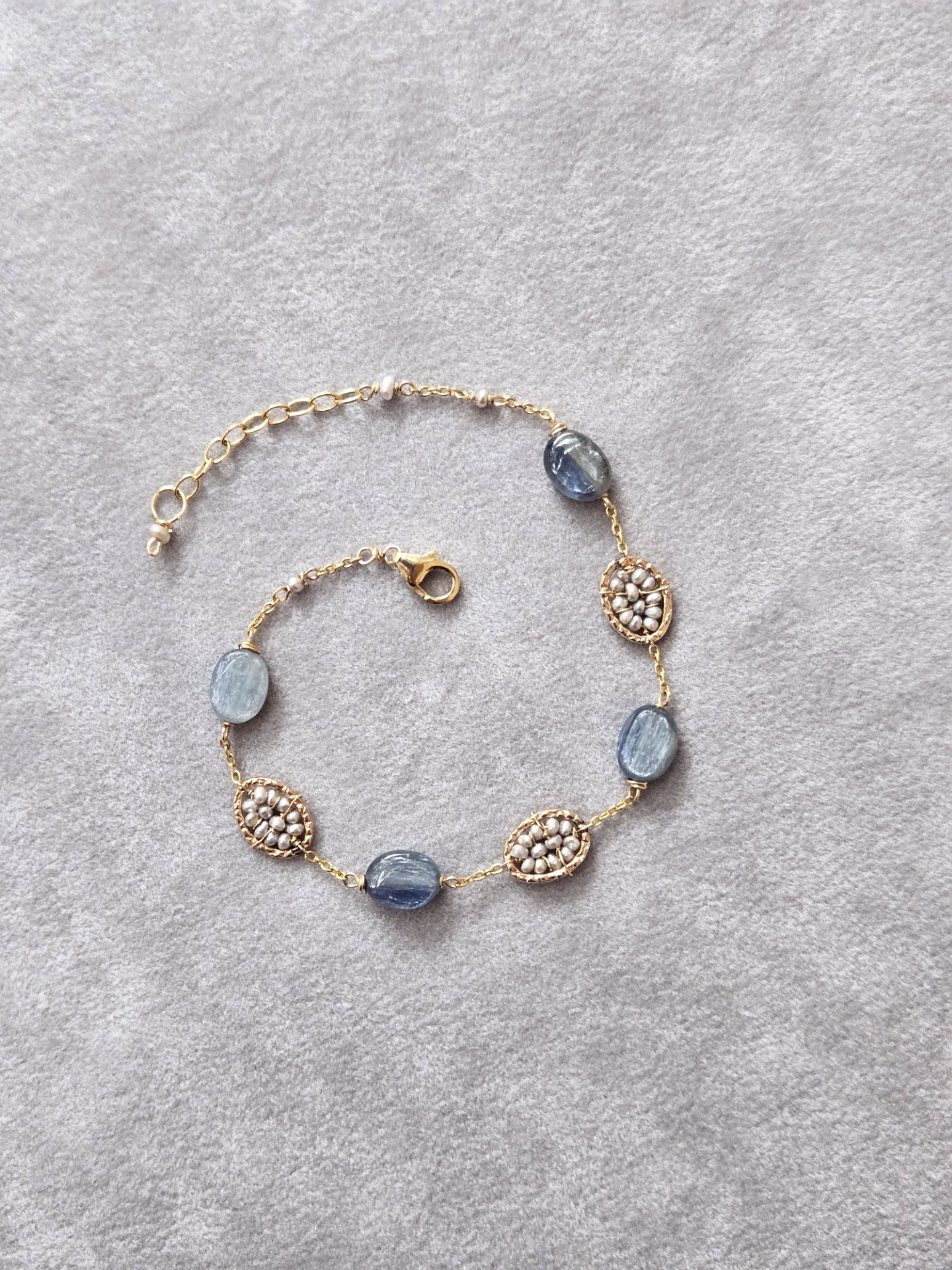 #4046-A-G pearl, blue ky.jpg