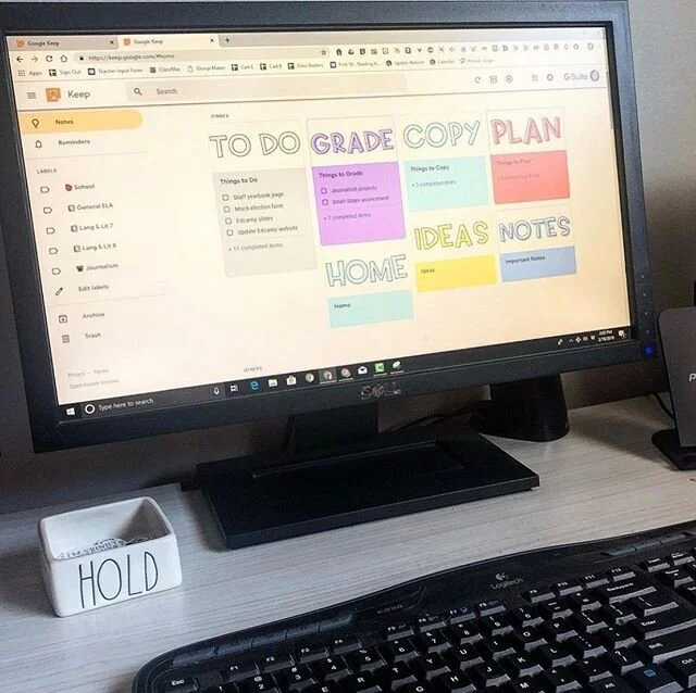 I wanted to re-share this photo since so many of you are new here &amp; might not know about the game changer that is Google Keep. 📝 I created these headers a year and a half ago and followed that up with a tutorial showing others how to make their own. It ended up being my very first YouTube video and I&rsquo;ve been uploading tutorial vids ever since. You can grab these free headers on my blog &amp; make sure to check out the video if you want to see them in action (feel free to DM me for the link)!
💻
If you&rsquo;re into tech stuff and want to learn more about all things Google, make sure to check out my YouTube channel (link in bio &mdash; &amp; feel free to subscribe too while you&rsquo;re there! 😉)
