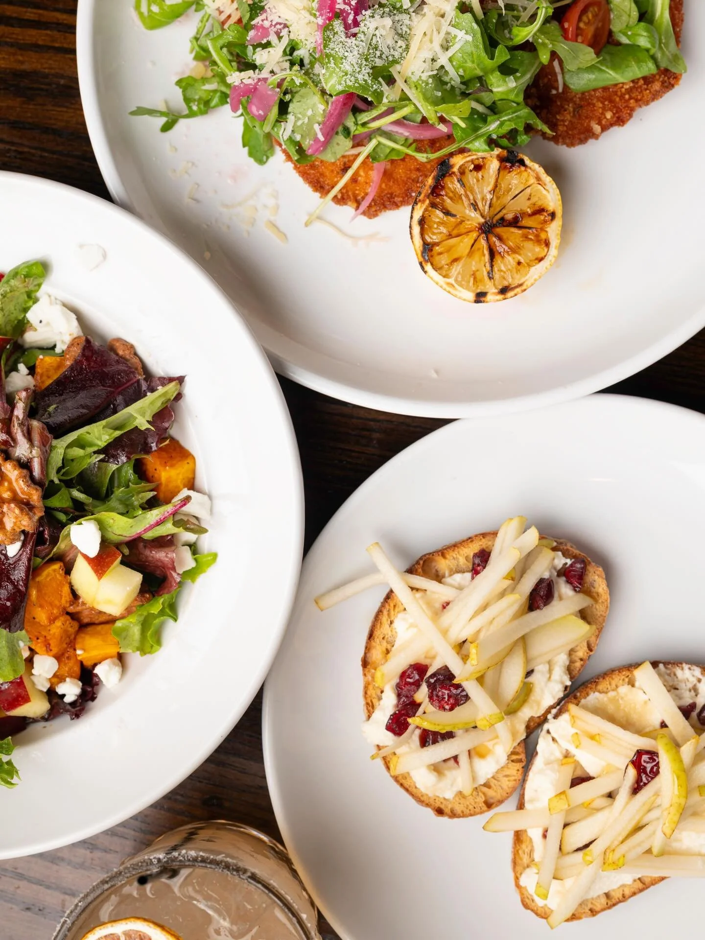 Pizza? Pasta? Salad? Chicken Milanese?
Basically&hellip; all your cravings arguing at once. 🤌
Come let us handle it.

#mamaroneck#mamaroneckny 

Want a spicier or shorter version?