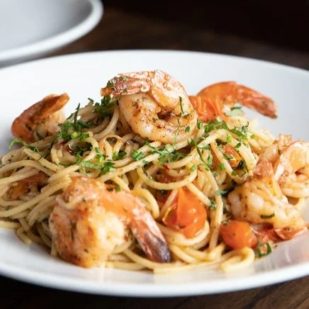 If you&rsquo;re celebrating Lent, this one&rsquo;s for you 🍤🍝

Our Spicy Shrimp &amp; Spaghetti is packed with flavor jumbo juicy shrimp, cherry tomatoes, chili flakes, garlic, and olive oil tossed with perfectly cooked pasta. Simple, bold, and abs