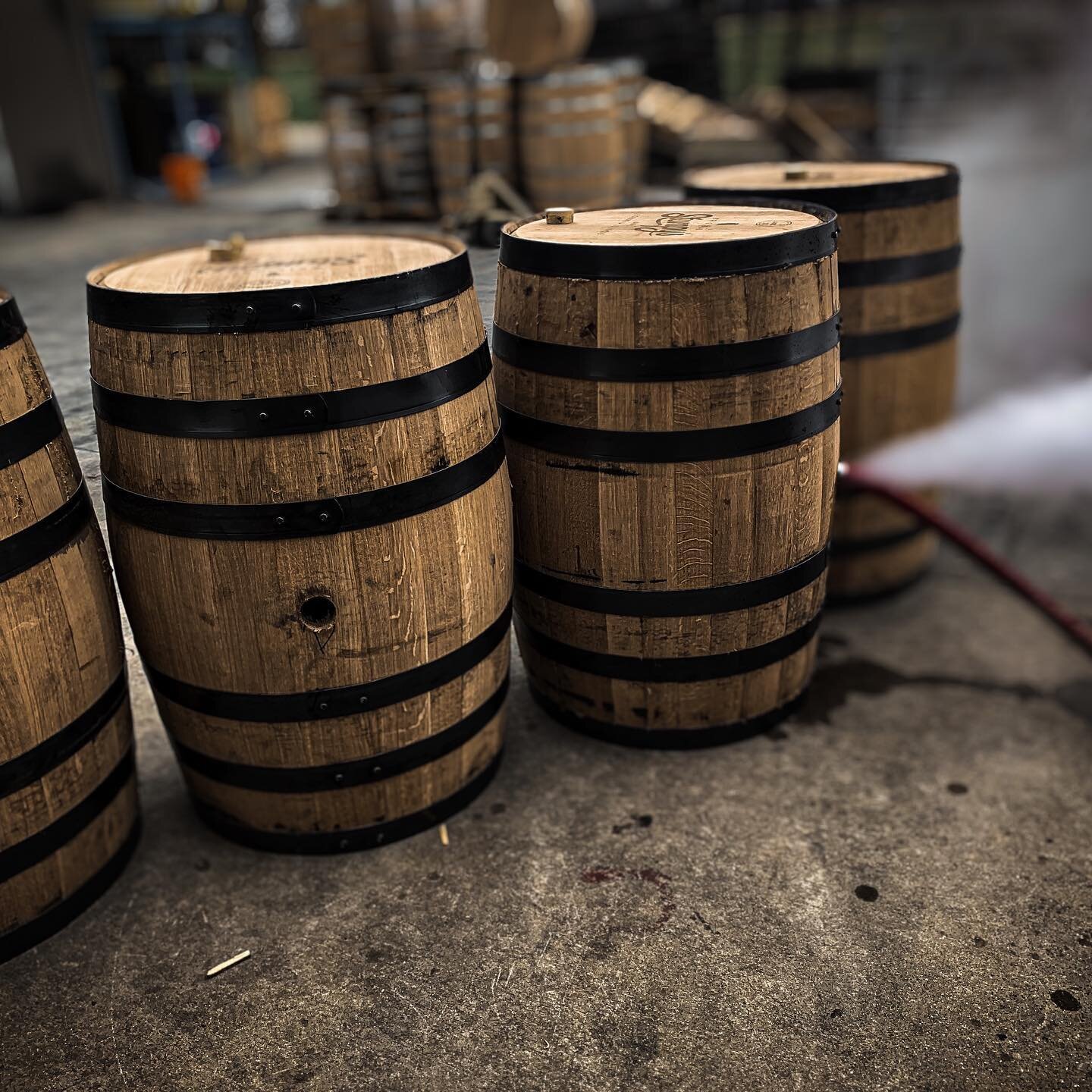Getting more whiskey in barrels. 
&bull;
&bull;
&bull;
&bull;
#craftbourbon #craftdistillery #corn #bloodybutcher #bloodybutchercorn #handcrafted #illinoiswhiskey #craft #whiskey #bourbon #wood #barrels #handmade #hamdcraftedfromthegroundup #craftwhi