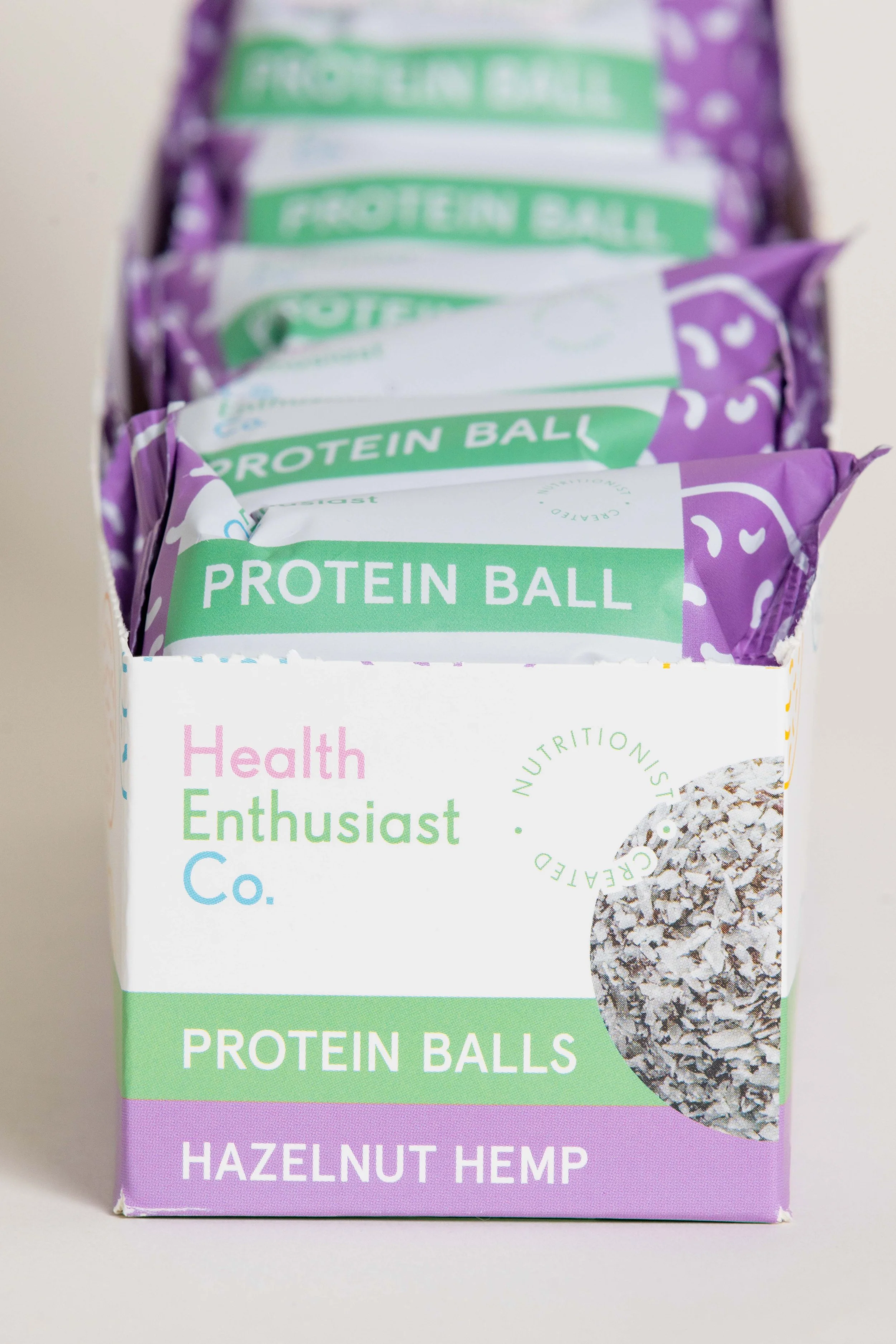 CartonBoxes_WithBalls_32.jpg