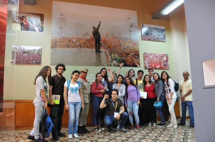 차베스 대통령 묘 방문기:&nbsp;차베스는 죽지 않았다