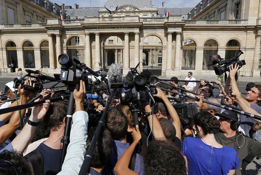 [국제뉴스_프랑스]부르키니 반대 법령에 대한 최고행정재판소의 금지 결정
