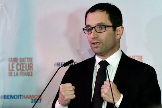 좌파 경선에서 드러난 발스와 일부 지지자 사이의 뿌리 깊은 오해