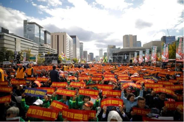 한국과 미국 택시 기사의 좌절과 저항