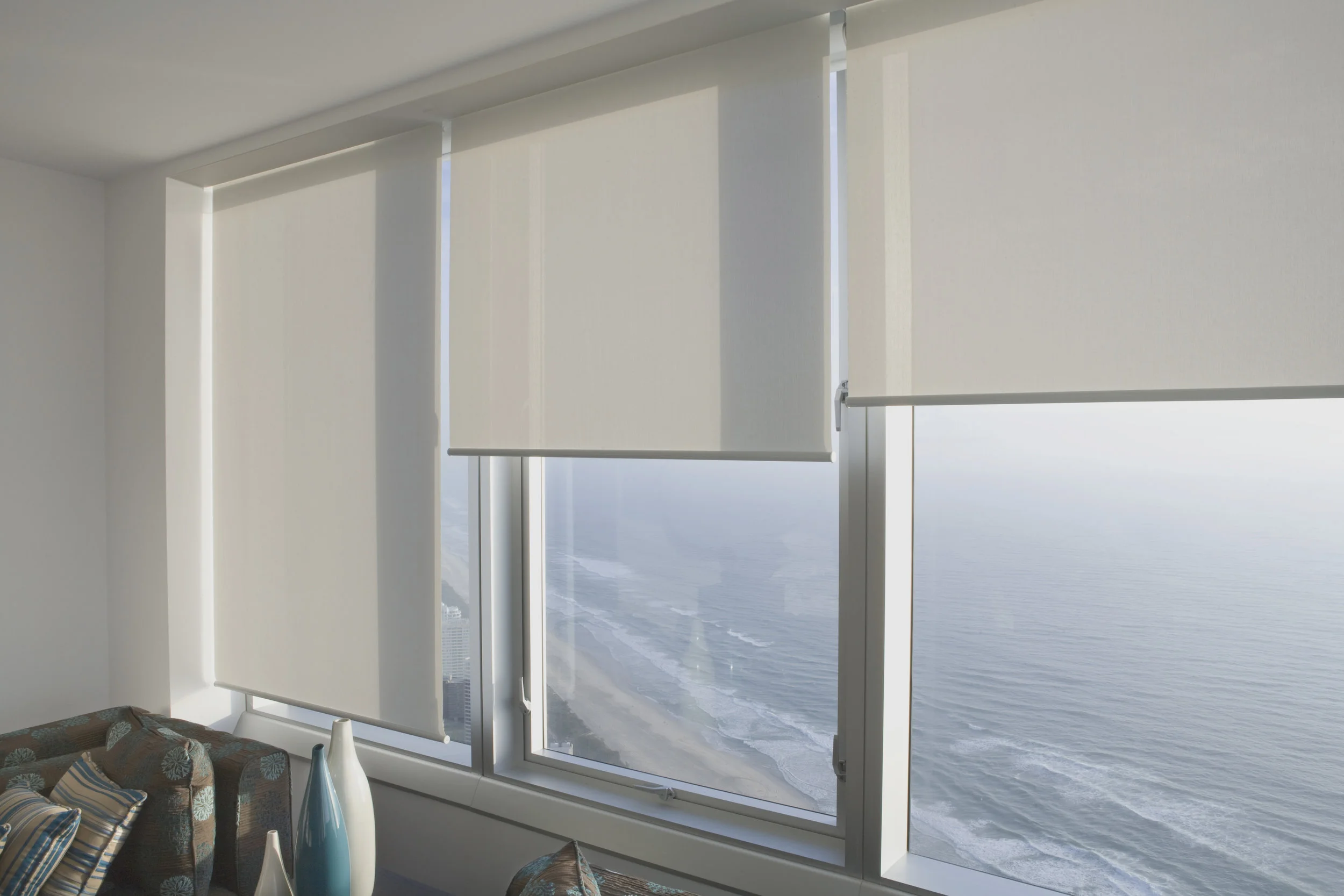 Gecco-Roller-Blinds-Sunscreen.jpg