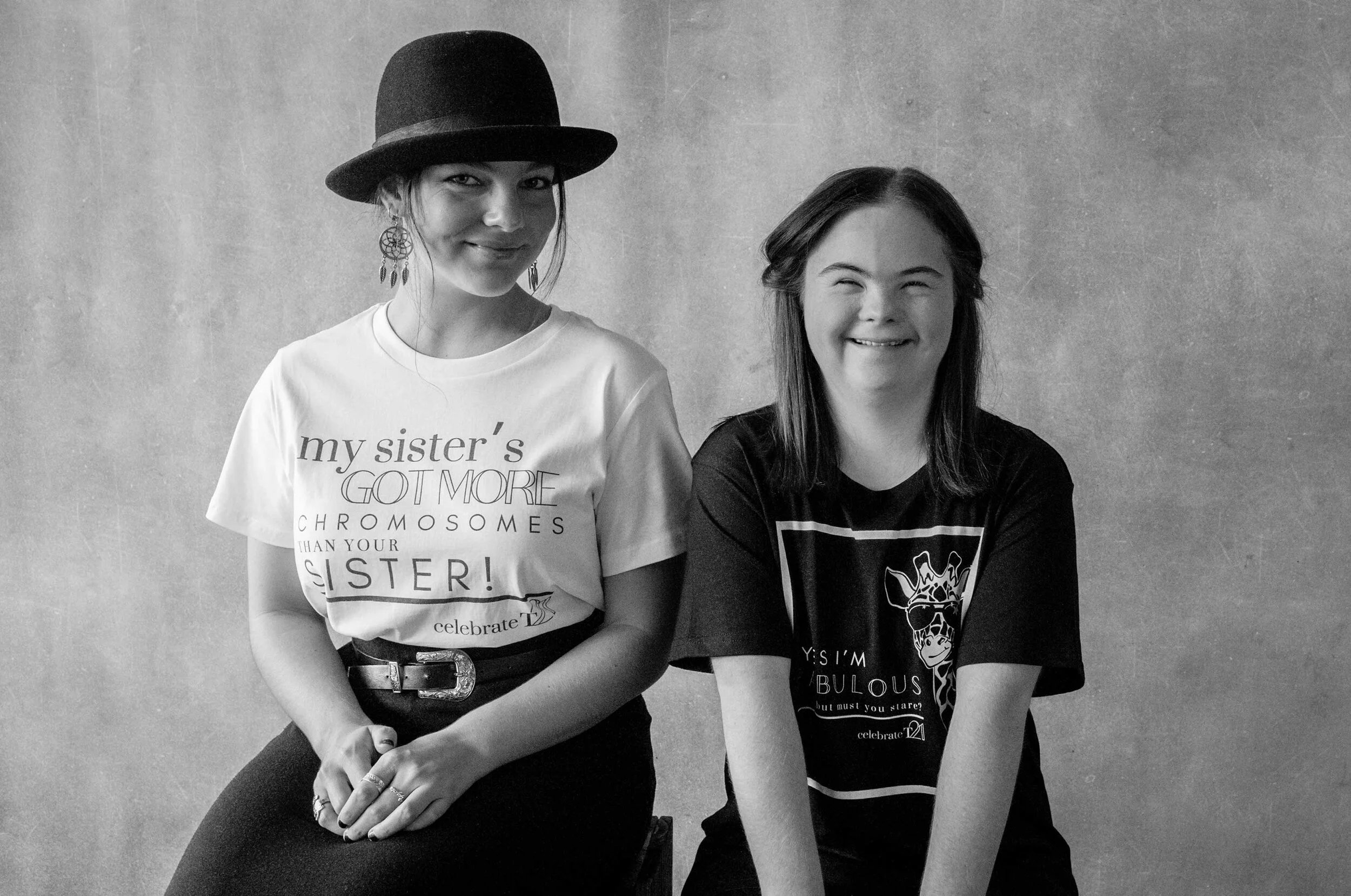 Paris and sister Sienna
