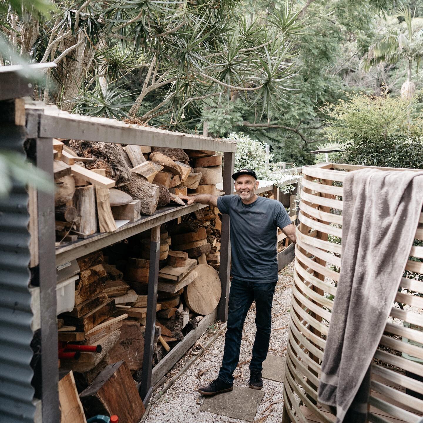 WOOD STORIES // 🪵
Former high school woodwork teacher and master craftsman, Brett Davis has held a lifelong passion for all things timber. But it is his connection to community and faith through woodwork that tells an even greater story.

As intere
