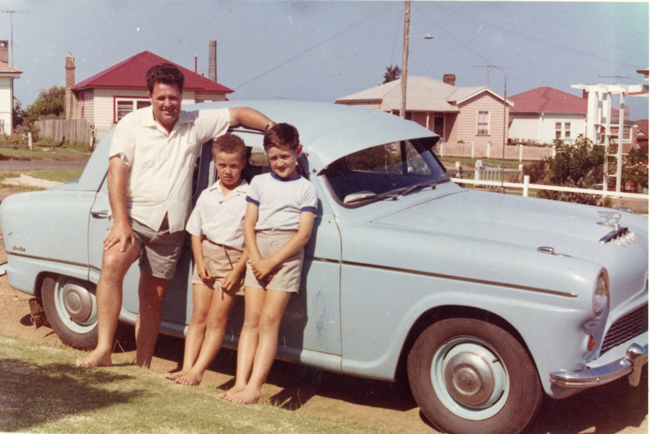 The collections of the Wollongong City Libraries and the Illawarra Historical Society