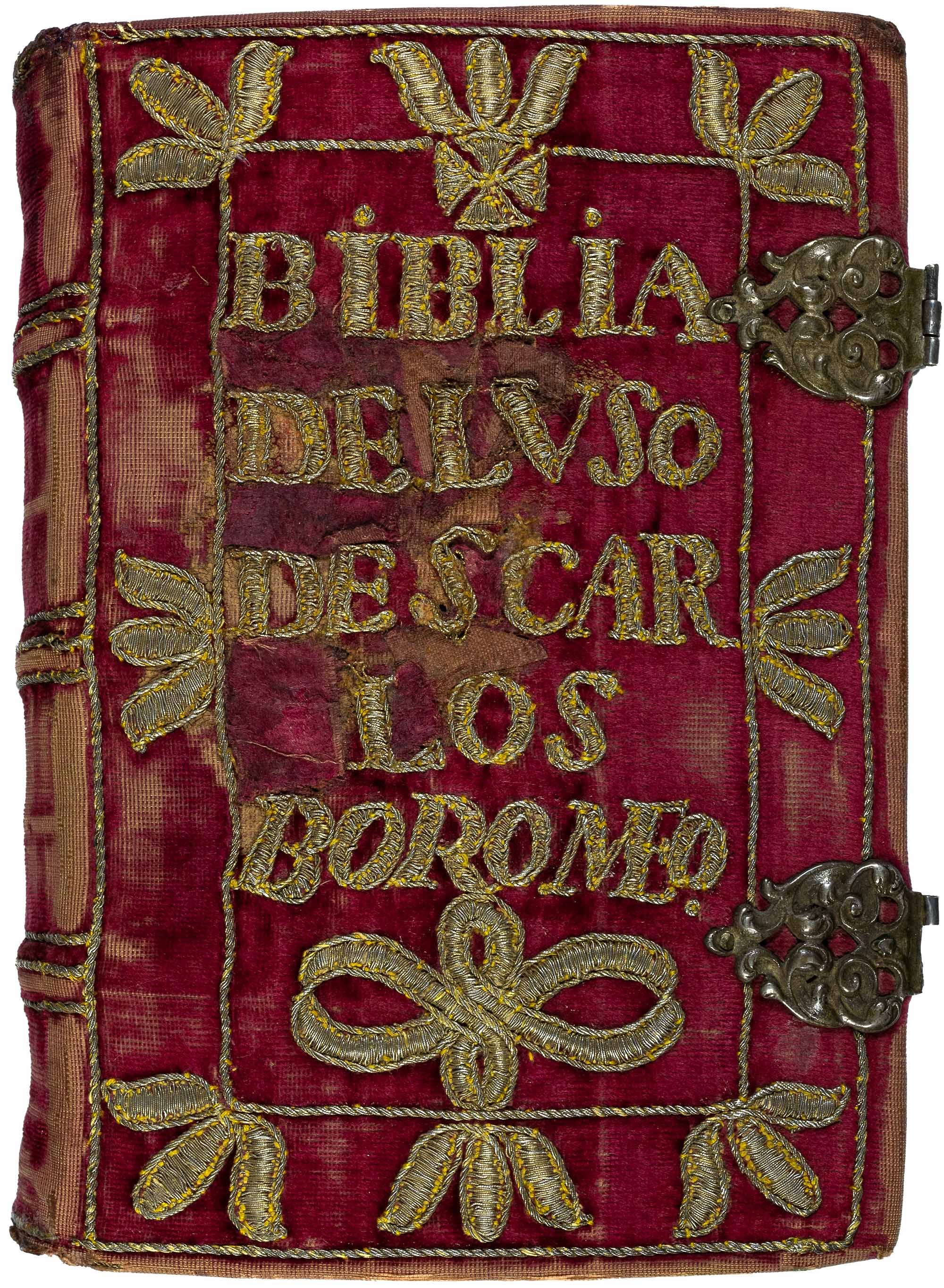 Saint-Carlo-Borromeo-reliquary-bible-plantin-1565-silk-04.jpg