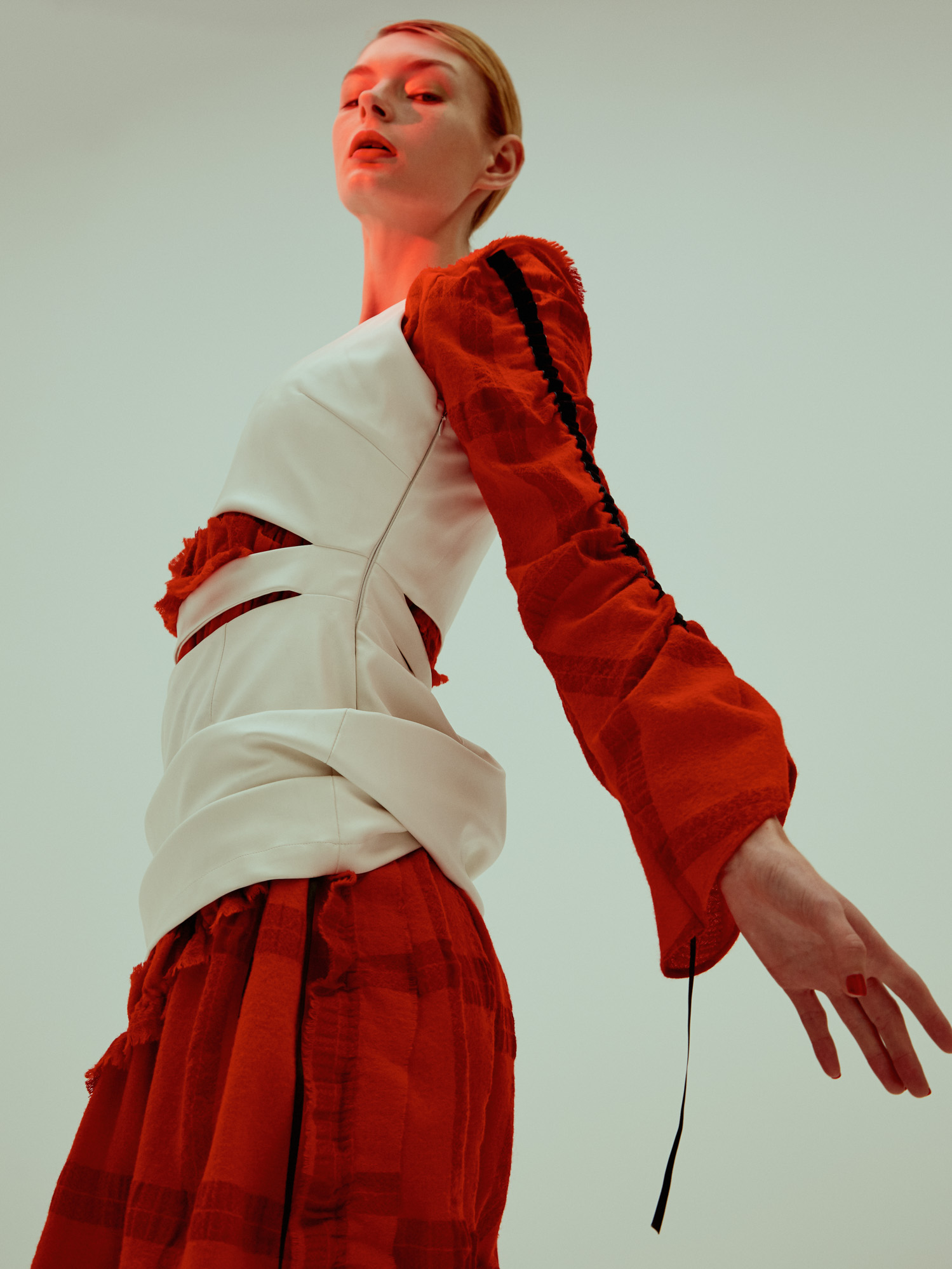 NastyMagazine_Apparition_S01_360_15_2043_Print.jpg