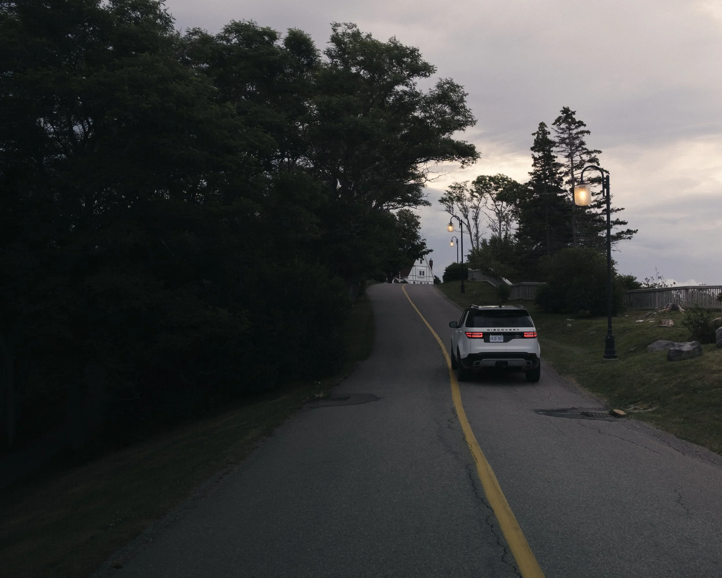 Hotel_Landrover_Roadtrip.webp