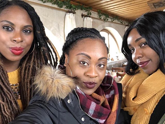 #latergram just found this picture so guess what.... Story time! So when moving abroad was just an idea in my head, I was blessed to hang out with @angeledrussell who told me her sister @_ashrenee lives and works in Abu Dhabi. We sent each other a fe
