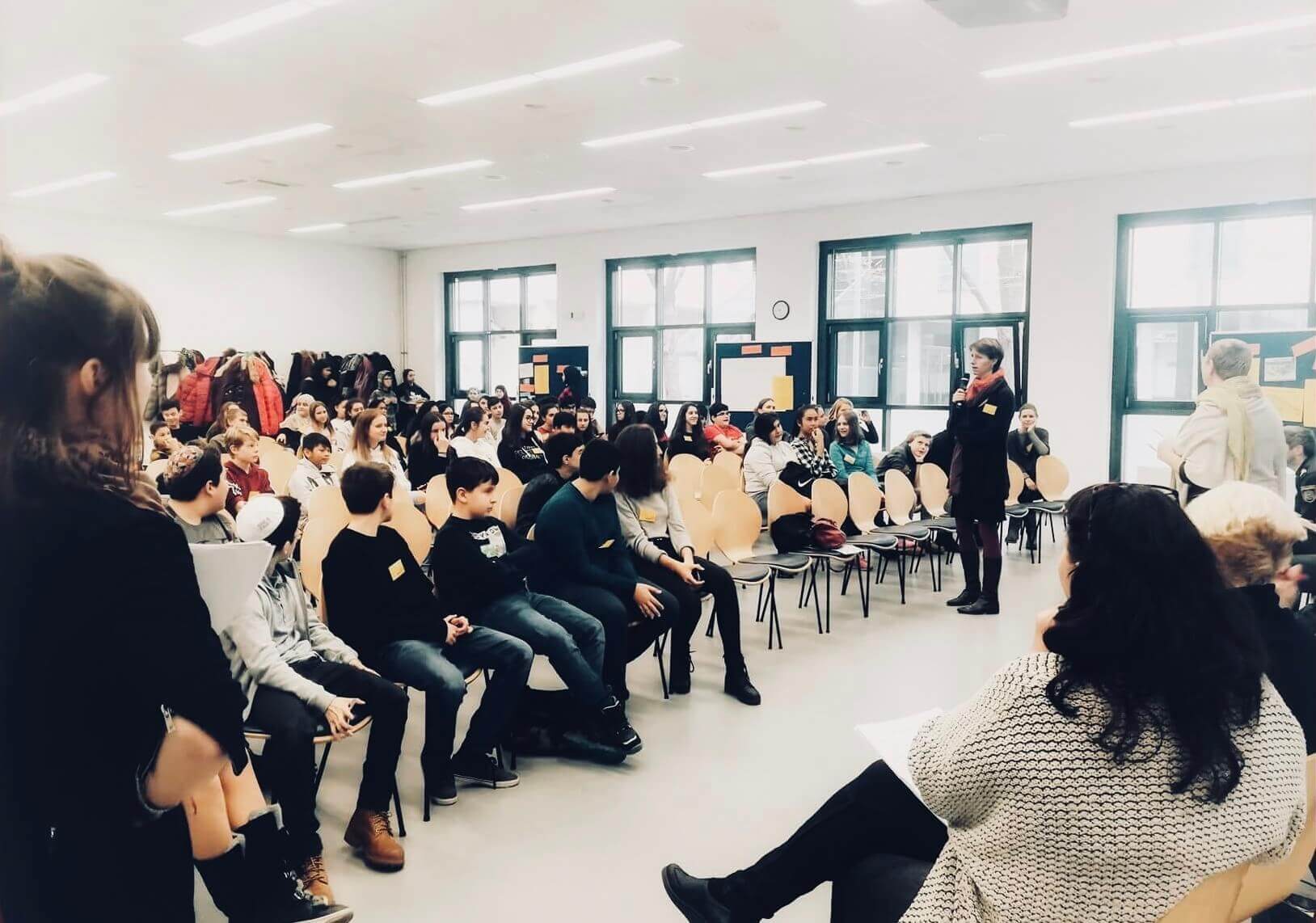 Presentation and discussion for pupils