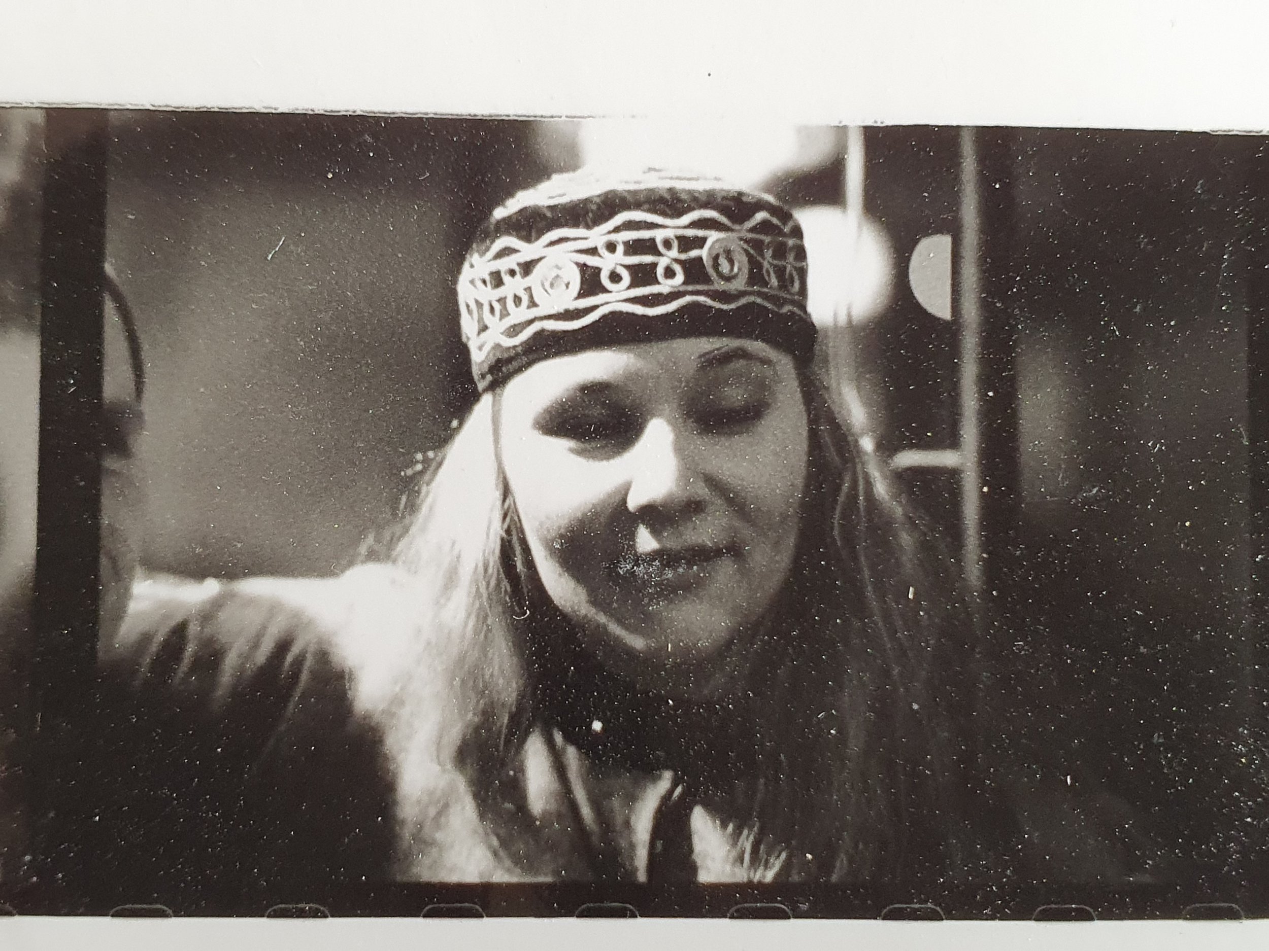 Spendenprojekt Organisatorin und Kuratorin Corona Gsteu