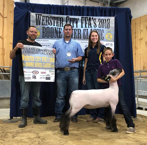 Grand Champion Commercial Ewe – Show A Reserve Champion Commercial Ewe – Show B HYSLC – Webster City – IA Shown by Williams Family Raised by Counsell Club Lambs Rehab x Stonewall