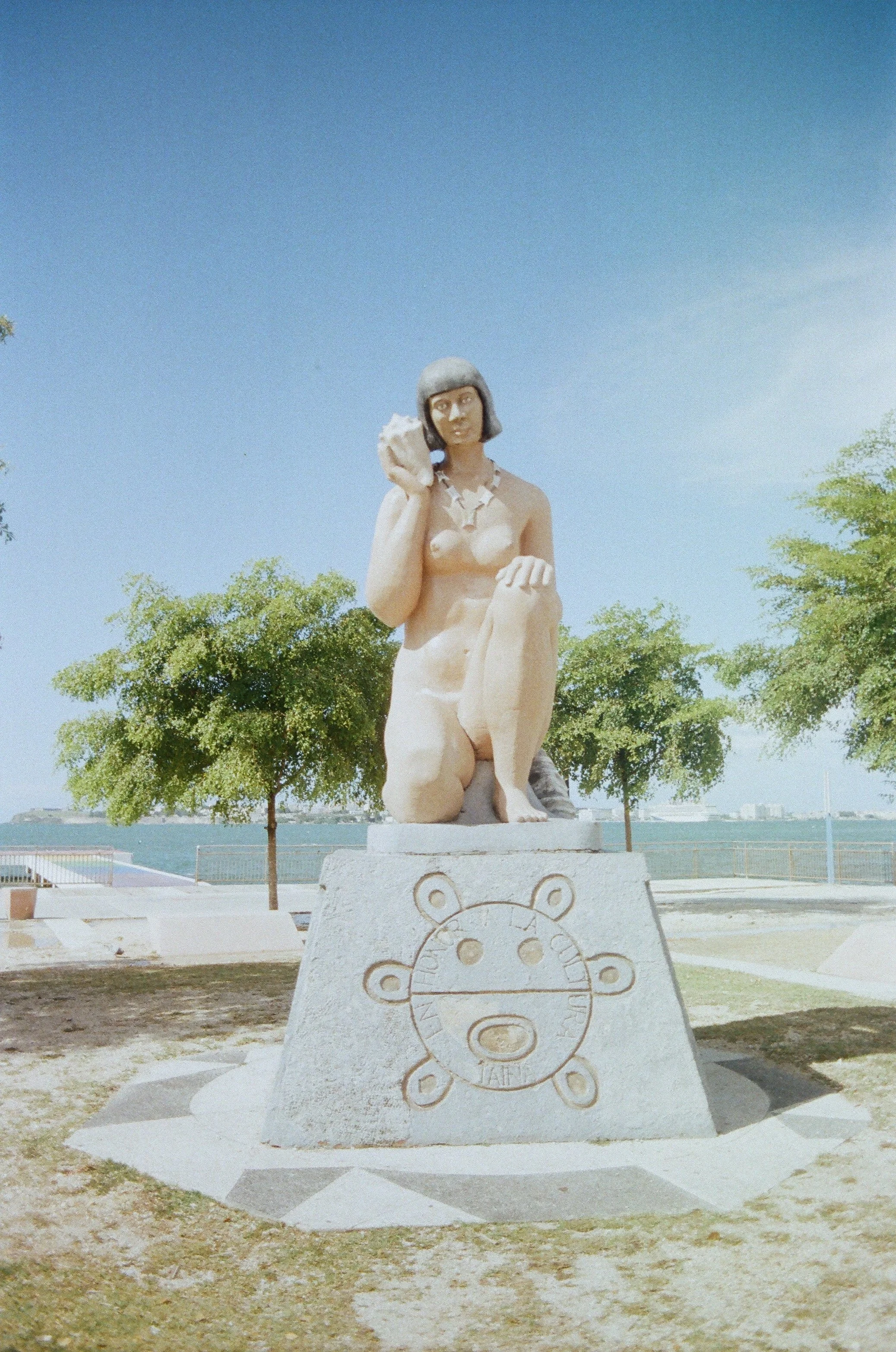 57470006 copy.JPG