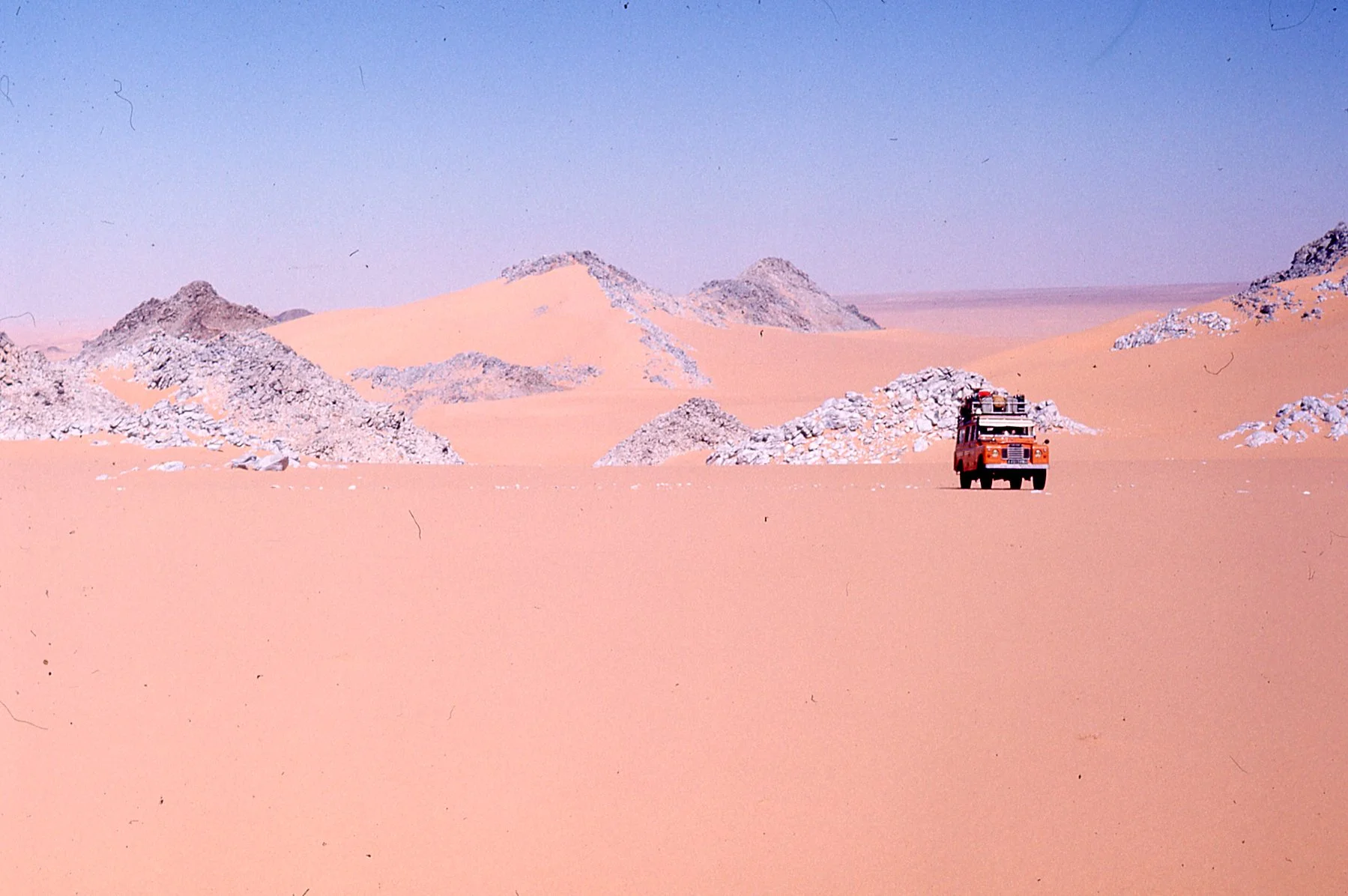 img035.jpg