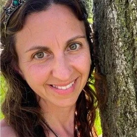 Monica Wild Heart, past student of the Munay-Ki shamanic initiation online training, Aynua Amazonas, Peru