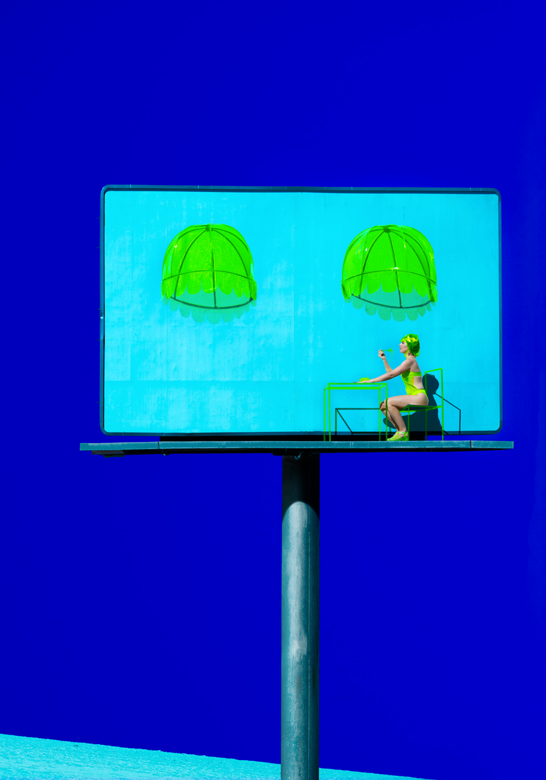 REINE PARADIS, AU-DELÀ DU RÉEL